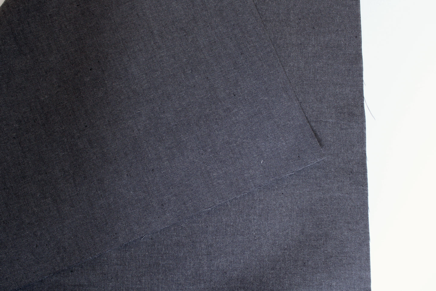 Kent Chambray | Cracked Pepper