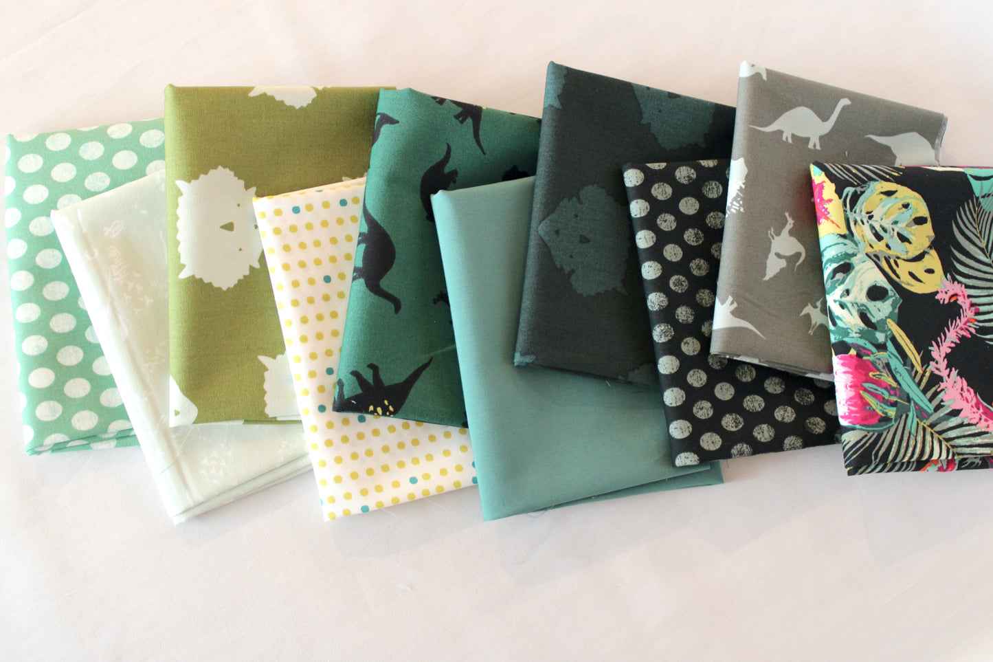 Esoterra | Fat Quarter Bundle | 10 Count