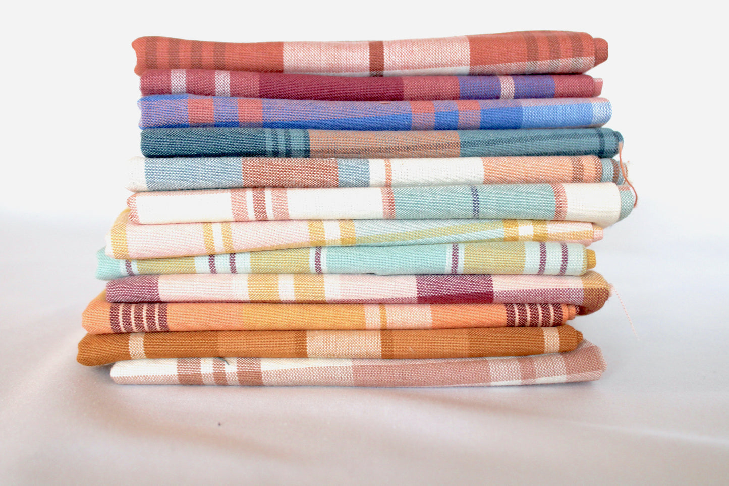 Arcade Plaid Woven | Fat Quarter Bundle | 12 Count