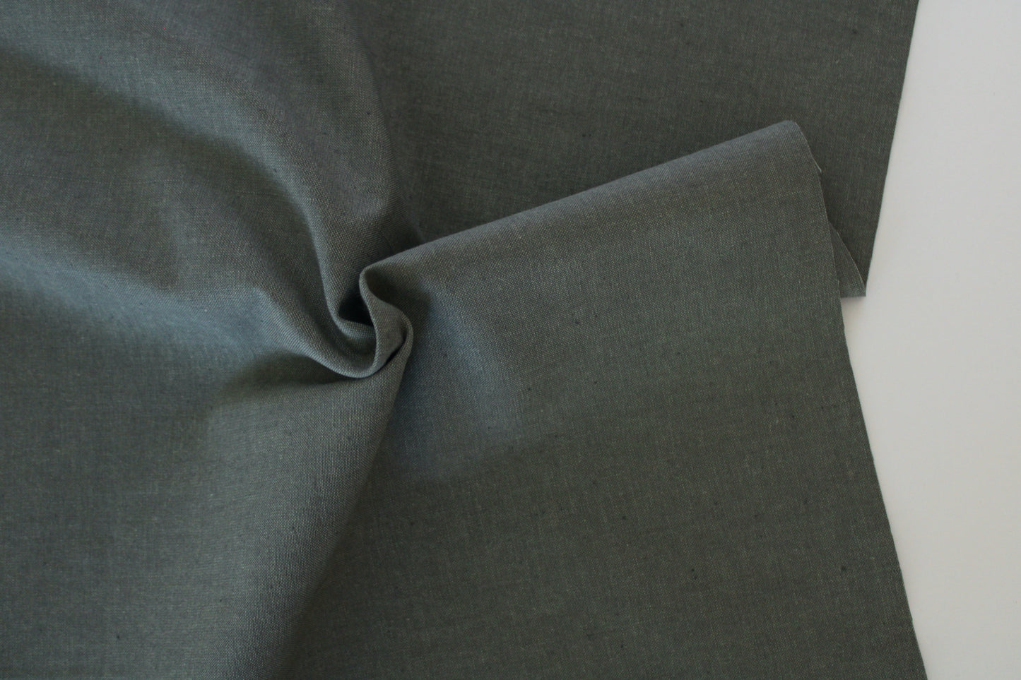 Kent Chambray | Mountain Pine