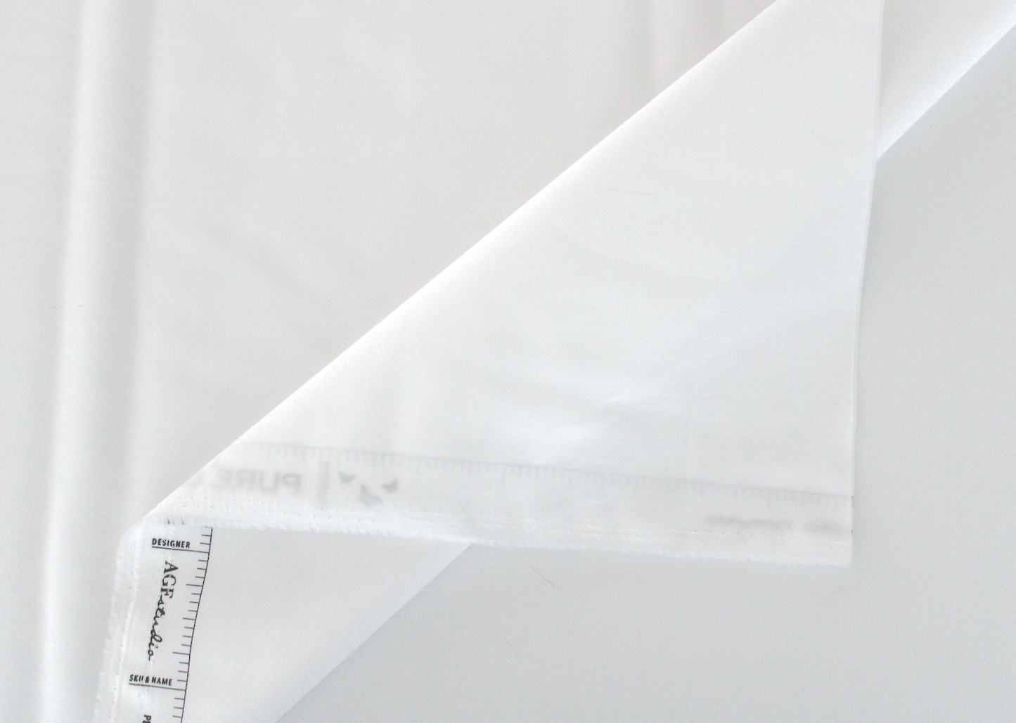 PURE Solids | Snow