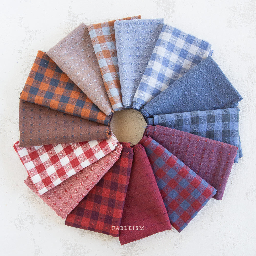 Queen of Hearts | Dobby Hearts in Riviera | Wide Back