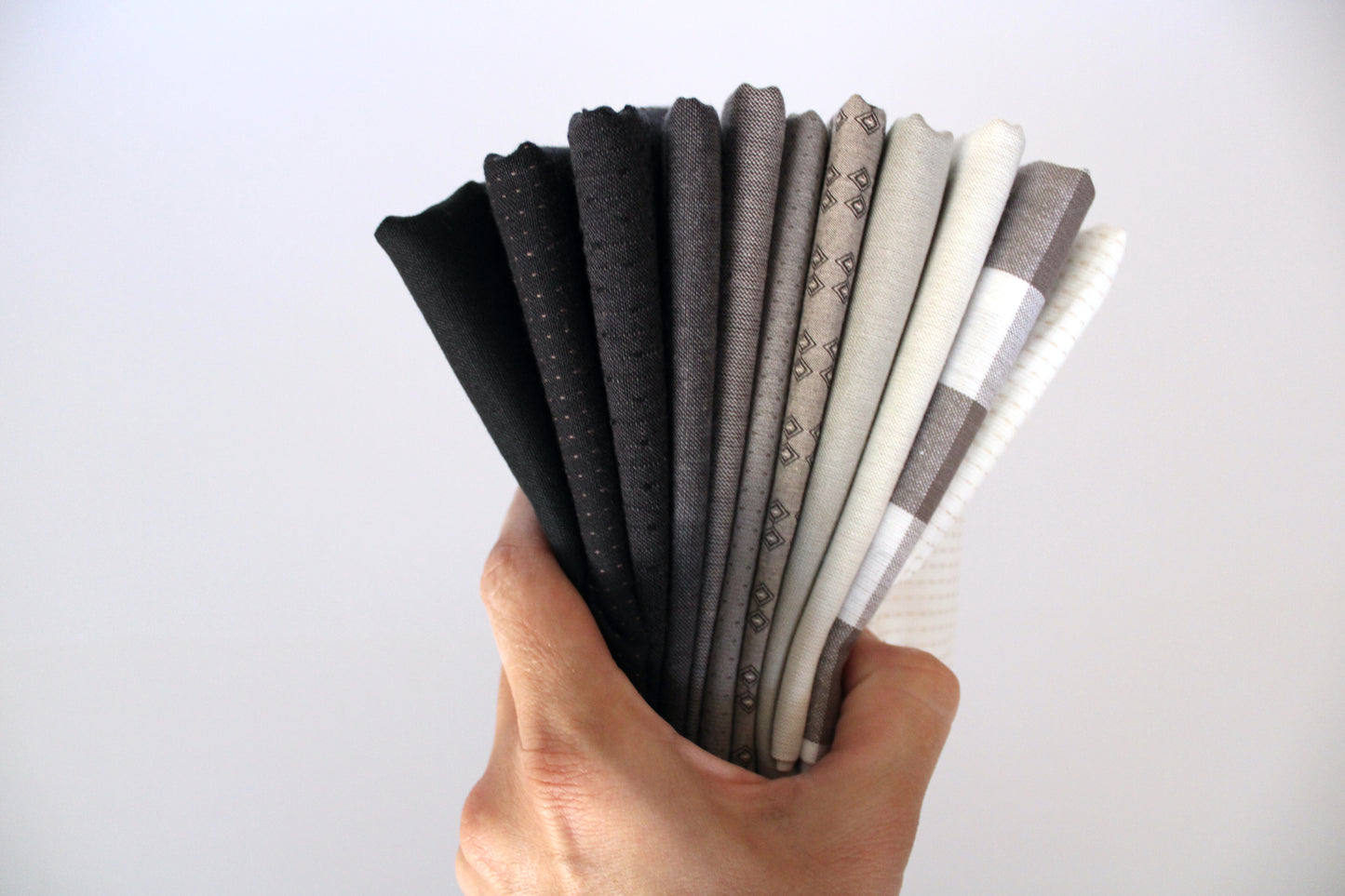 Monochromatic | Fat Quarter Bundle | 11 Count