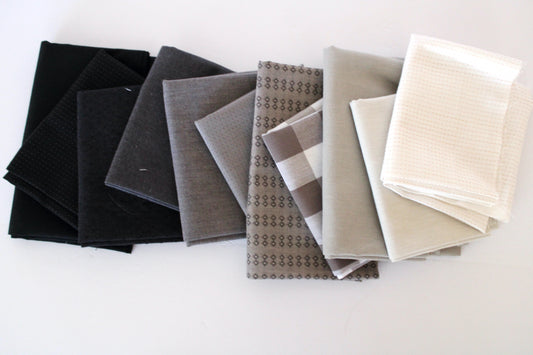 Monochromatic | Fat Quarter Bundle | 11 Count