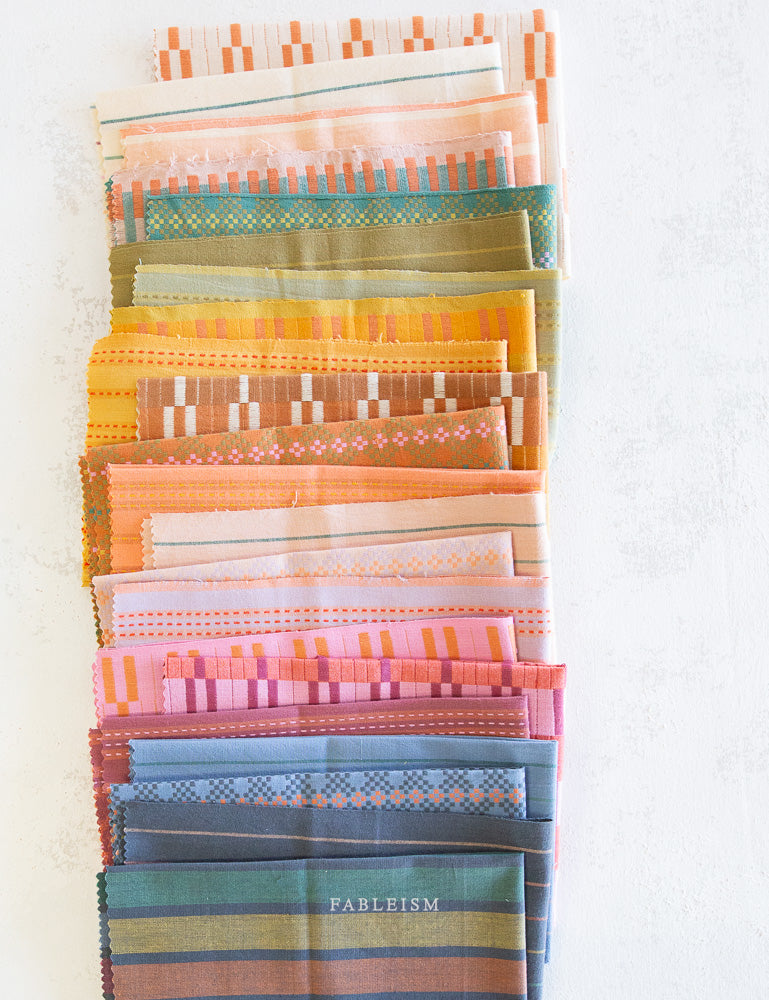 Lucky Loom | Fat Quarter Bundle | 22 Count