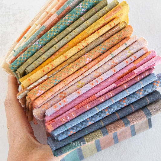 Lucky Loom | Fat Quarter Bundle | 22 Count