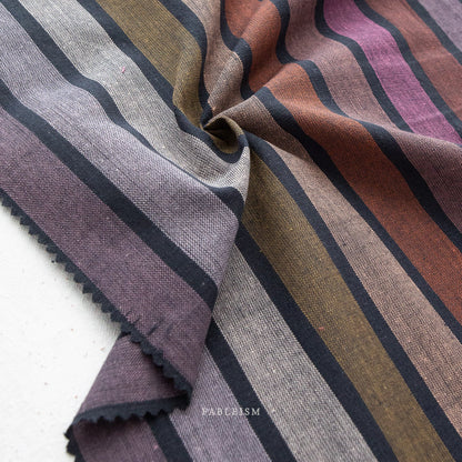 Monarch Grove | Wings in Dark Fuchsia