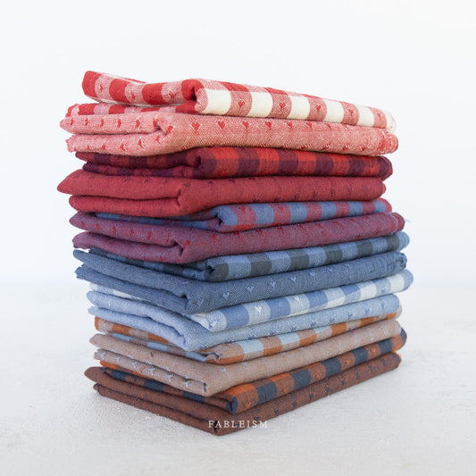 Queen of Hearts | Fat Quarter Bundle | 14 Count